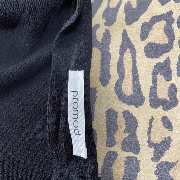 Promod (France) Crepe Short Sleeves Fitted Top with elegant details - Picture 5 of 6